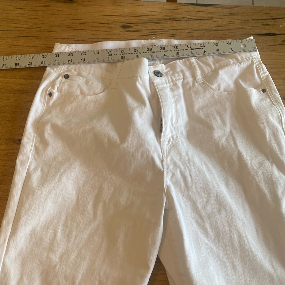 Curve White Skinny Jeans with Sleek Fit Women’s‎ 14 Preloved - Picture 4 of 10